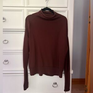 Aritzia Wilfred Cyprie Sweater (100% Merino Wool)